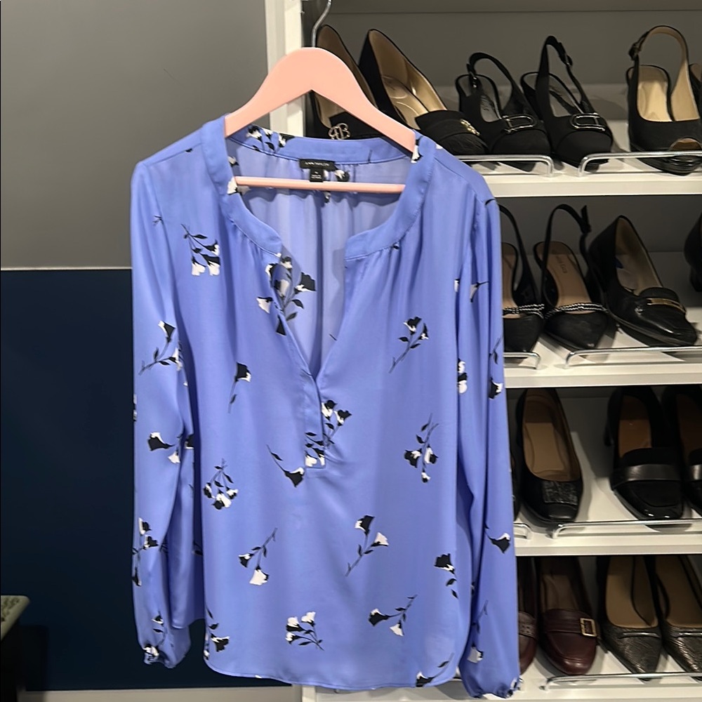 Ann Taylor Floral Blue Women's Top